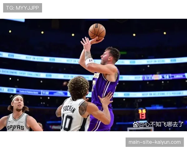 活塞客场不敌掘金 首次对阵西部前三球队遭遇挑战 活塞客场不敌掘金 首次对阵西部前三球队遭遇挑战