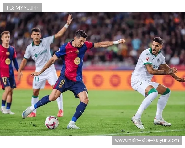 巴萨莱万亚马尔组合渐入佳境，锋线轮换空间有限